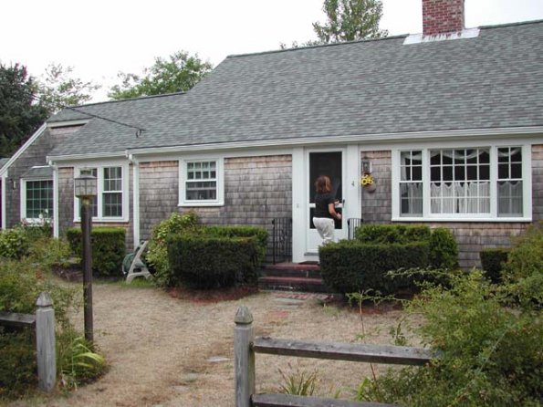 DSCN3410 (The Cottage, Cape Cod)